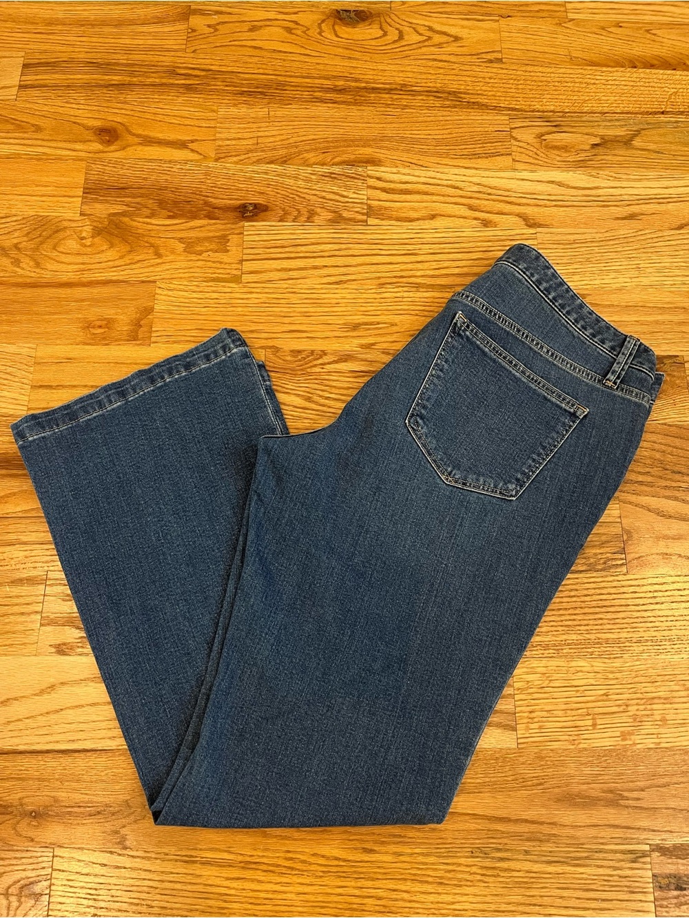 GAP Low Rise Rigid Long & Lean Jeans | Size 33 | Medium Wash